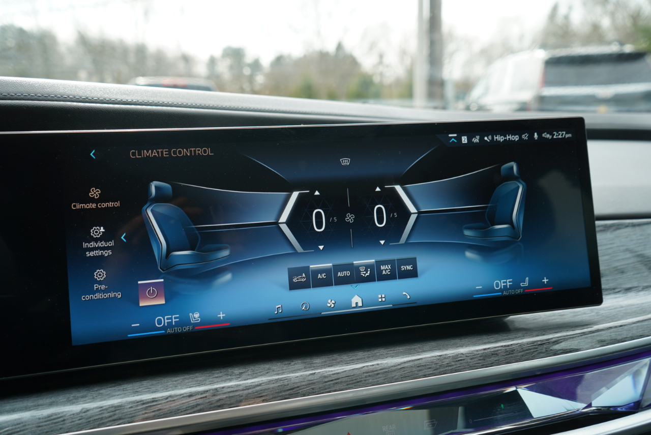 BMW 7 Series 760i xDrive Sedan 2023