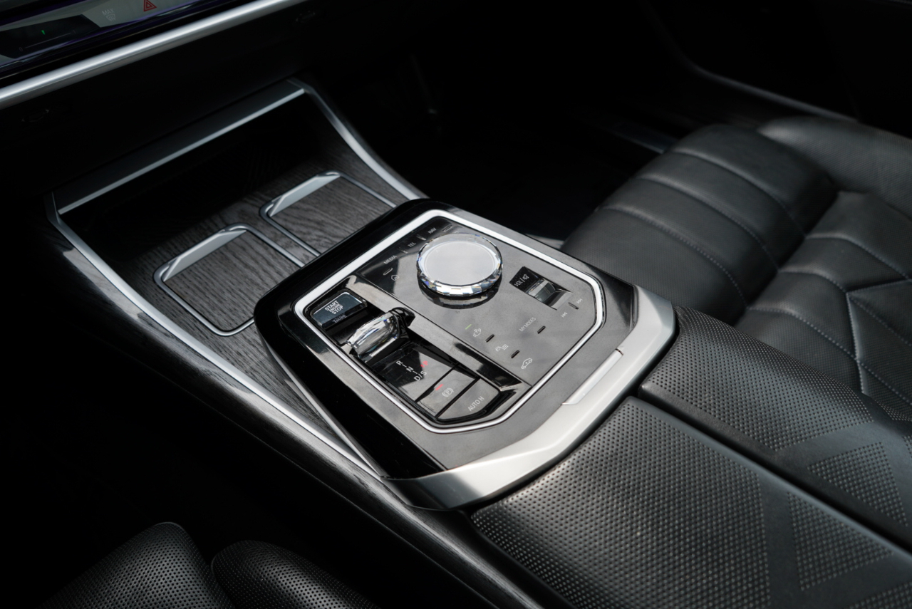 BMW 7 Series 760i xDrive Sedan 2023