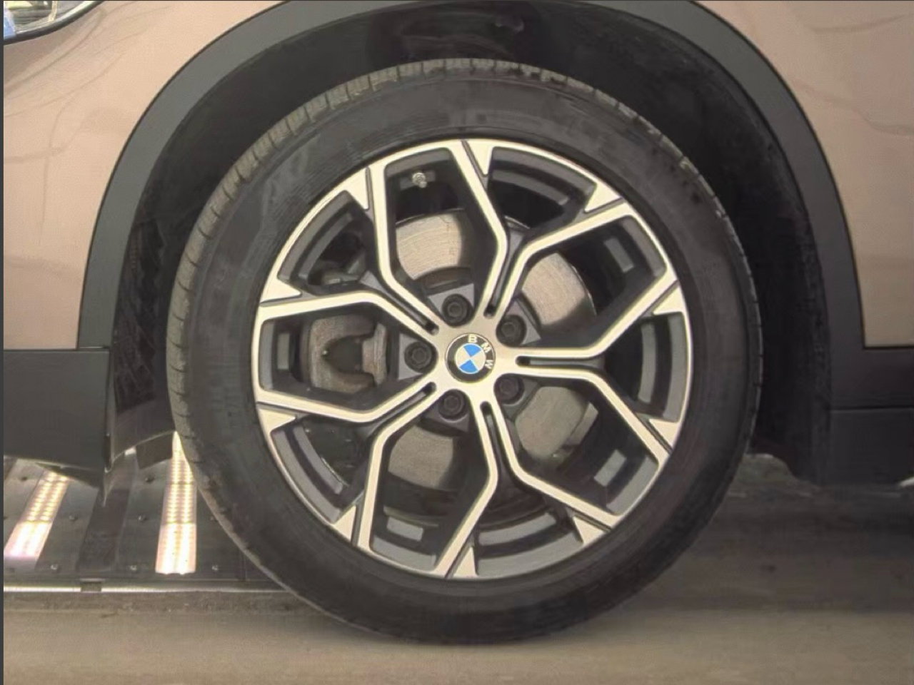 BMW X1 xDrive28i Sports Activity Vehicle 2020