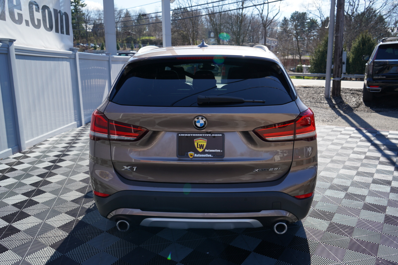BMW X1 xDrive28i Sports Activity Vehicle 2020