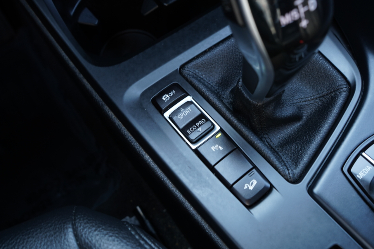 BMW X1 xDrive28i Sports Activity Vehicle 2020