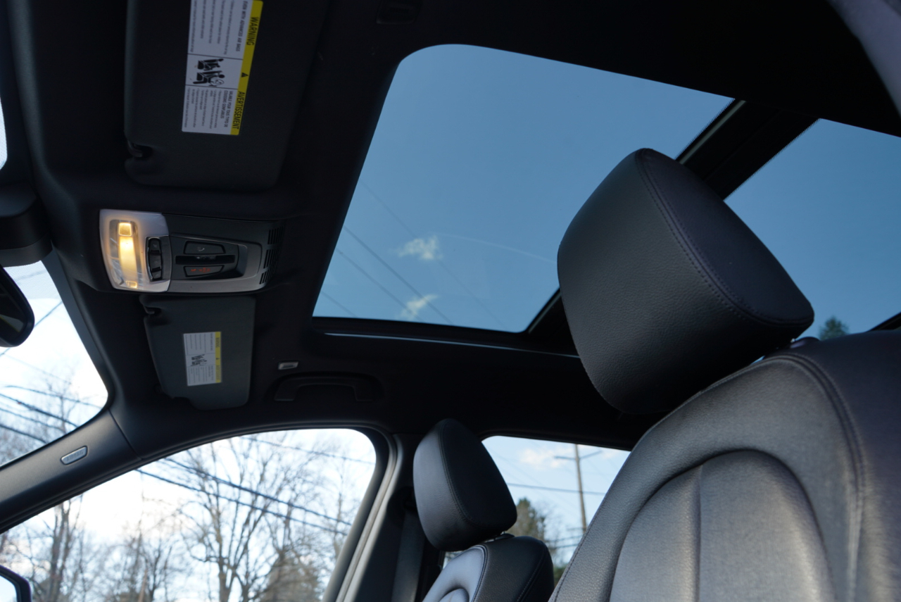 BMW X1 xDrive28i Sports Activity Vehicle 2020