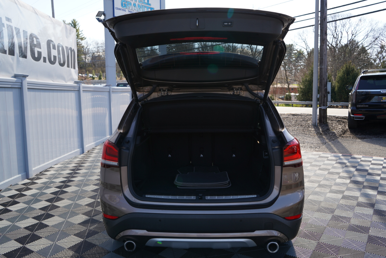 BMW X1 xDrive28i Sports Activity Vehicle 2020