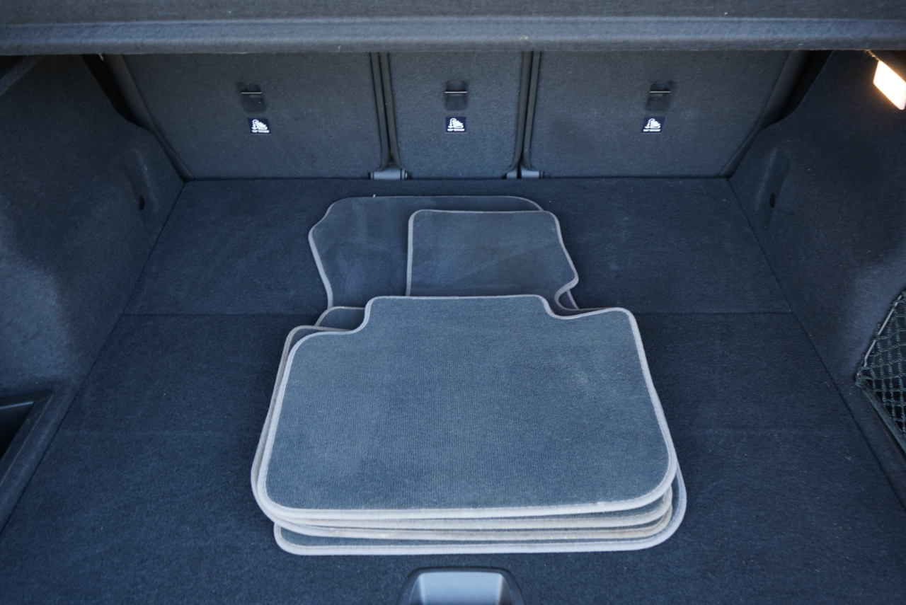 BMW X1 xDrive28i Sports Activity Vehicle 2020