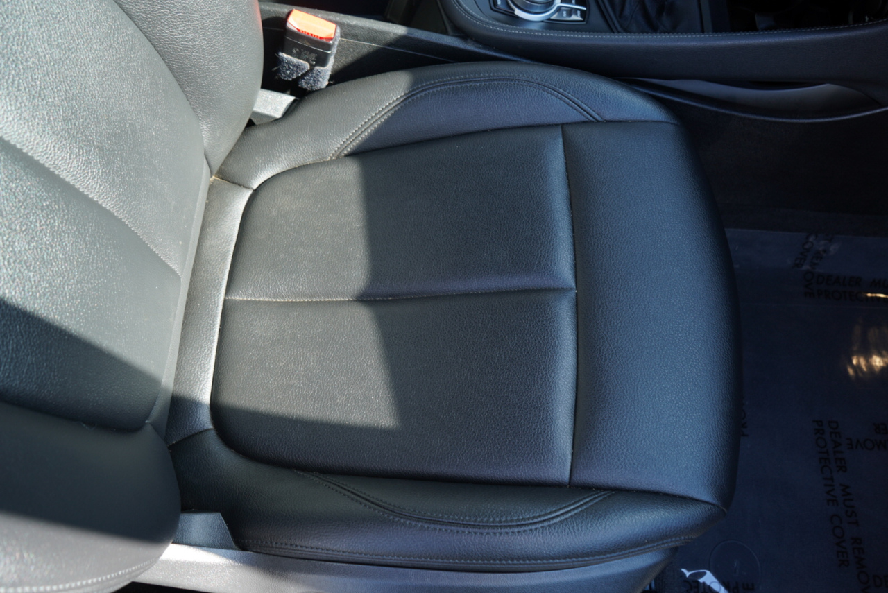 BMW X1 xDrive28i Sports Activity Vehicle 2020