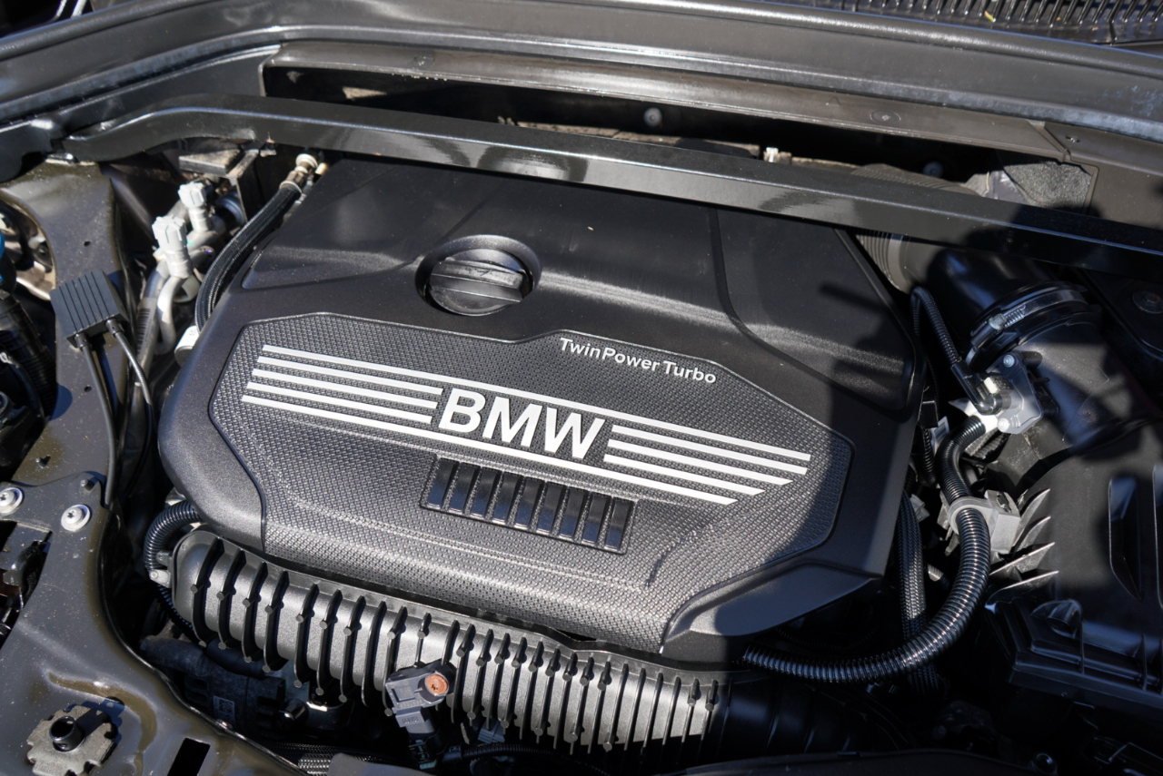 BMW X1 xDrive28i Sports Activity Vehicle 2020