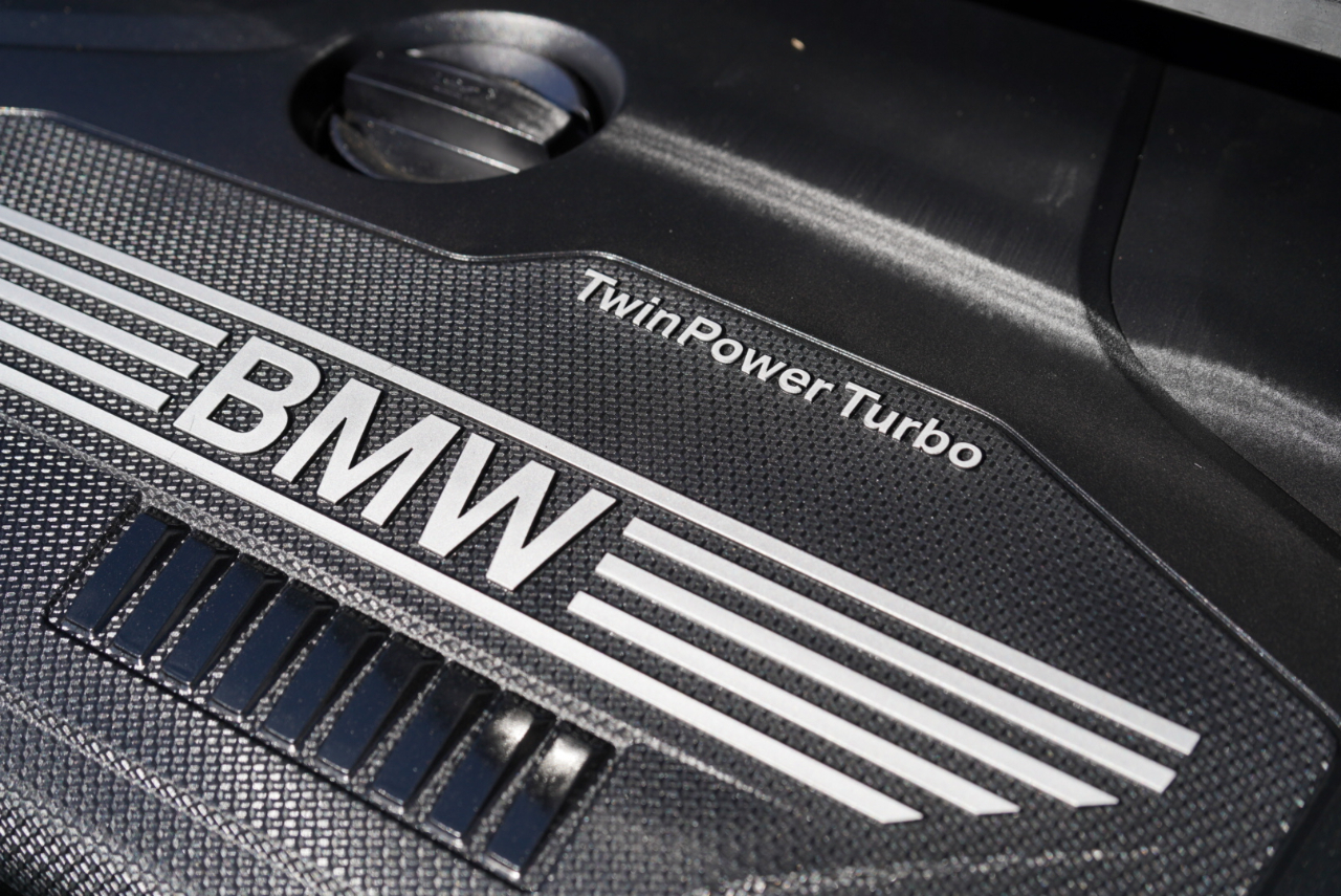 BMW X1 xDrive28i Sports Activity Vehicle 2020