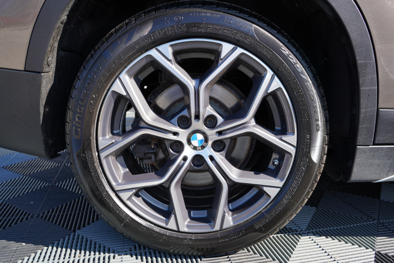 BMW X1 xDrive28i Sports Activity Vehicle 2020