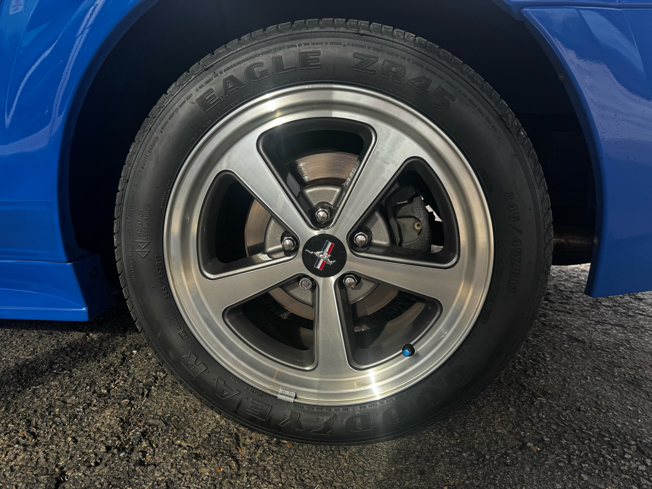 Ford Mustang 2dr Cpe Premium Mach 1 2003