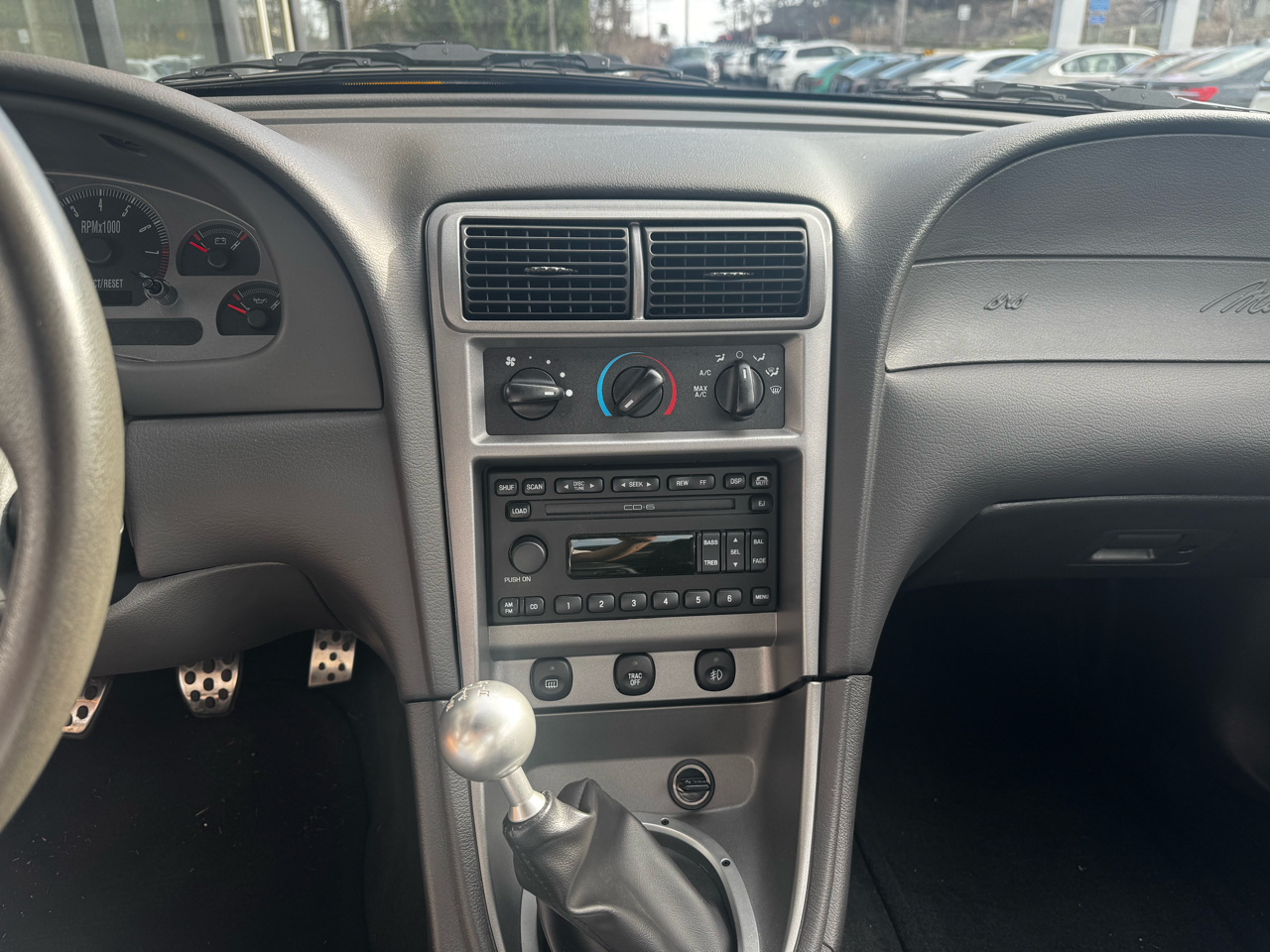 Ford Mustang 2dr Cpe Premium Mach 1 2003