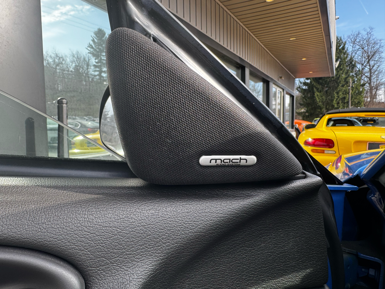 Ford Mustang 2dr Cpe Premium Mach 1 2003