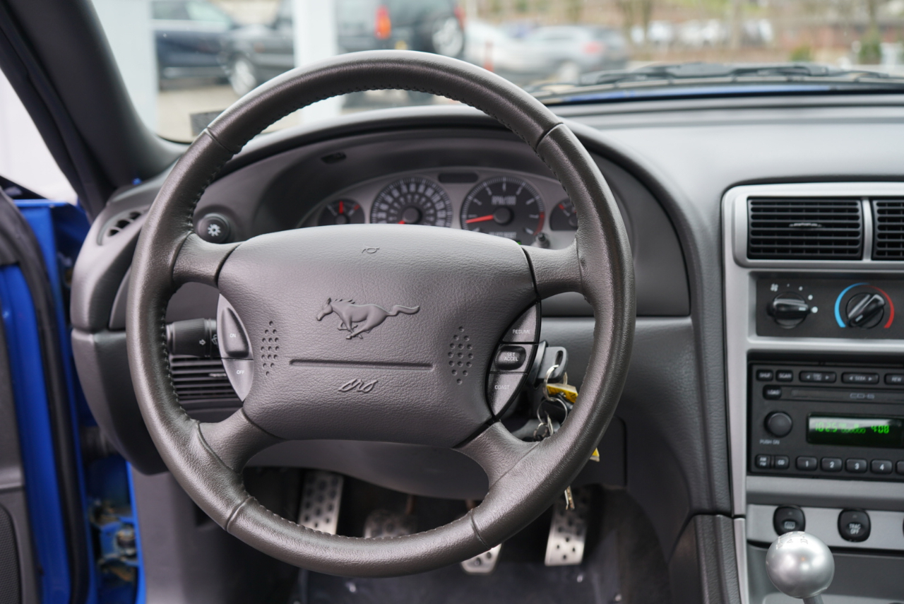 Ford Mustang Mach 1 2003