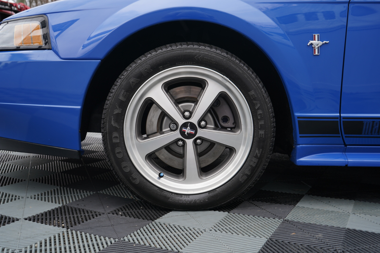 Ford Mustang Mach 1 2003