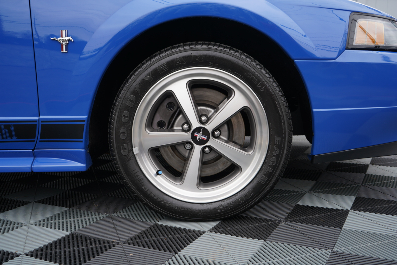 Ford Mustang Mach 1 2003