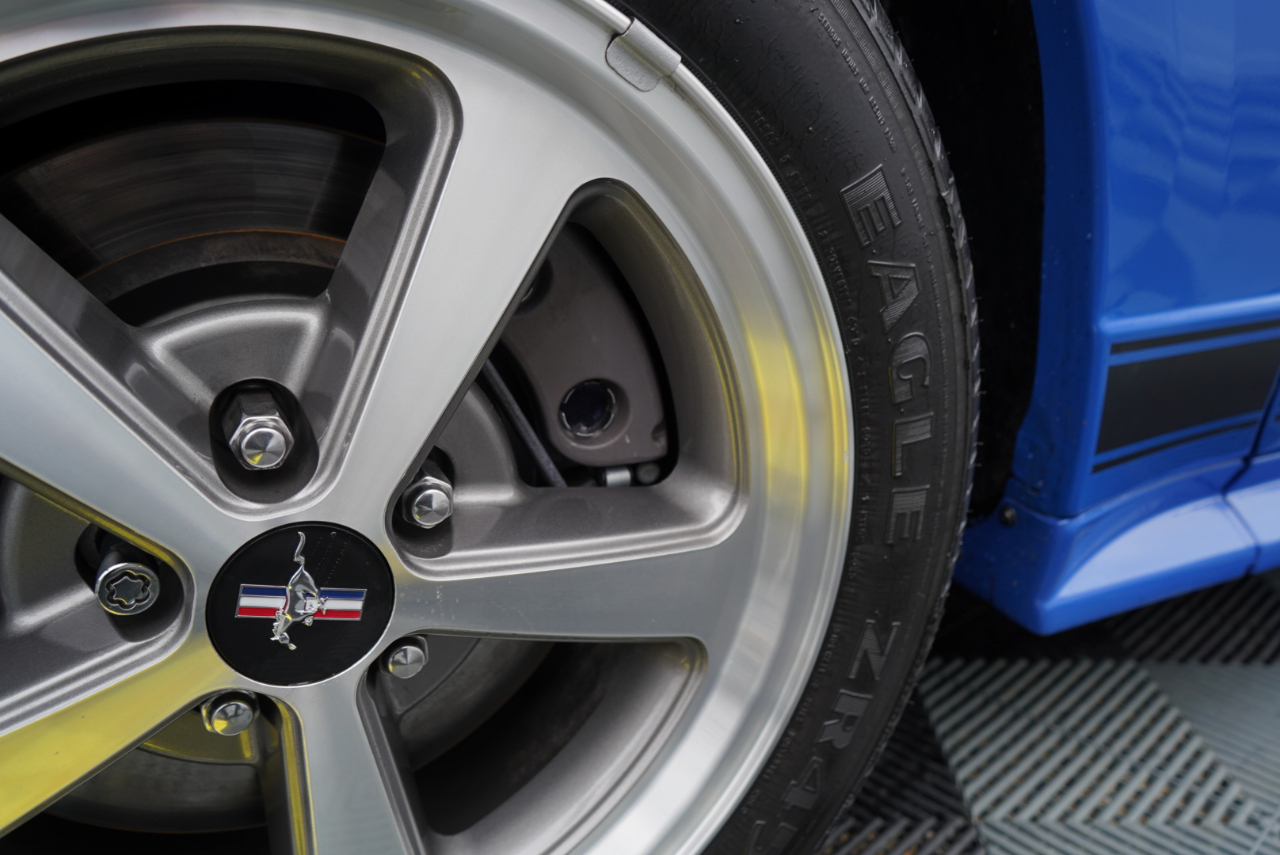 Ford Mustang Mach 1 2003