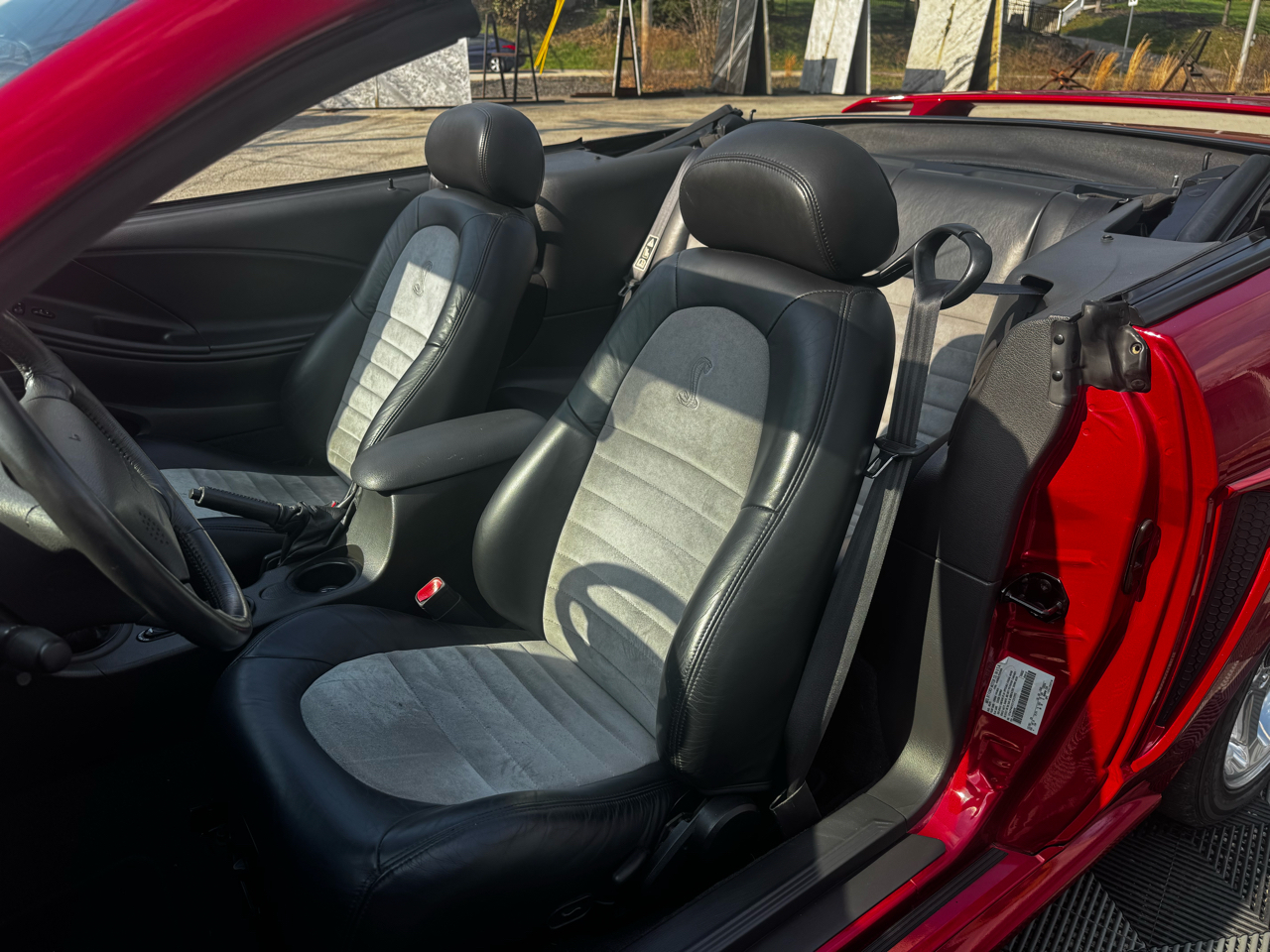 Ford Mustang 2dr Convertible SVT Cobra 2001