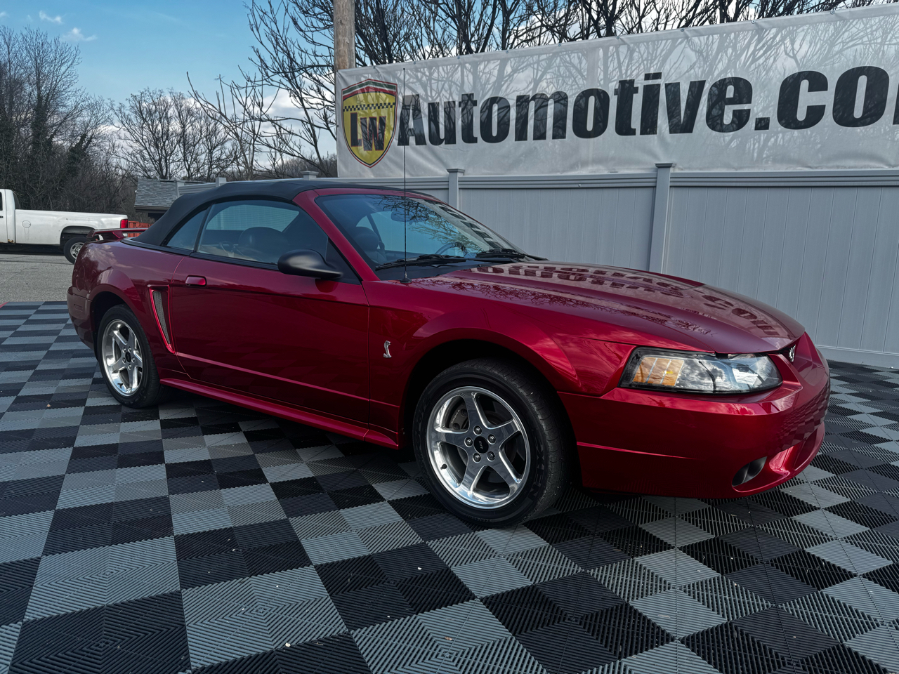 Ford Mustang 2dr Convertible SVT Cobra 2001