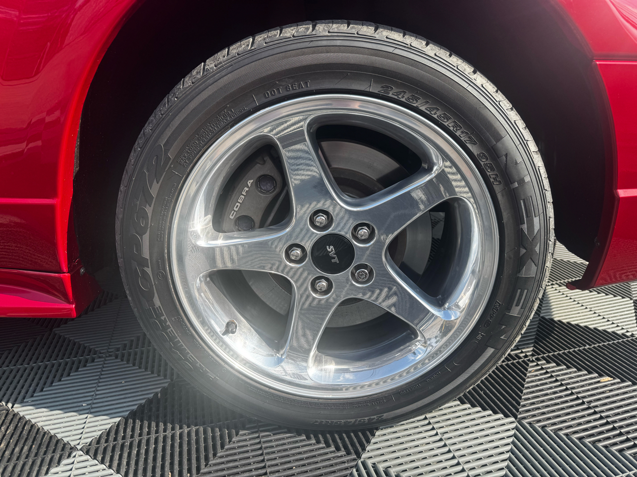 Ford Mustang 2dr Convertible SVT Cobra 2001