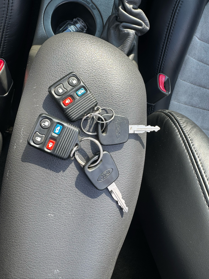 Ford Mustang 2dr Convertible SVT Cobra 2001