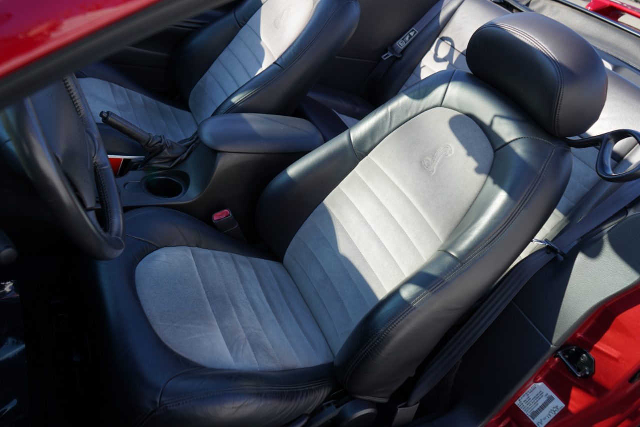 Ford Mustang 2dr Convertible SVT Cobra 2001