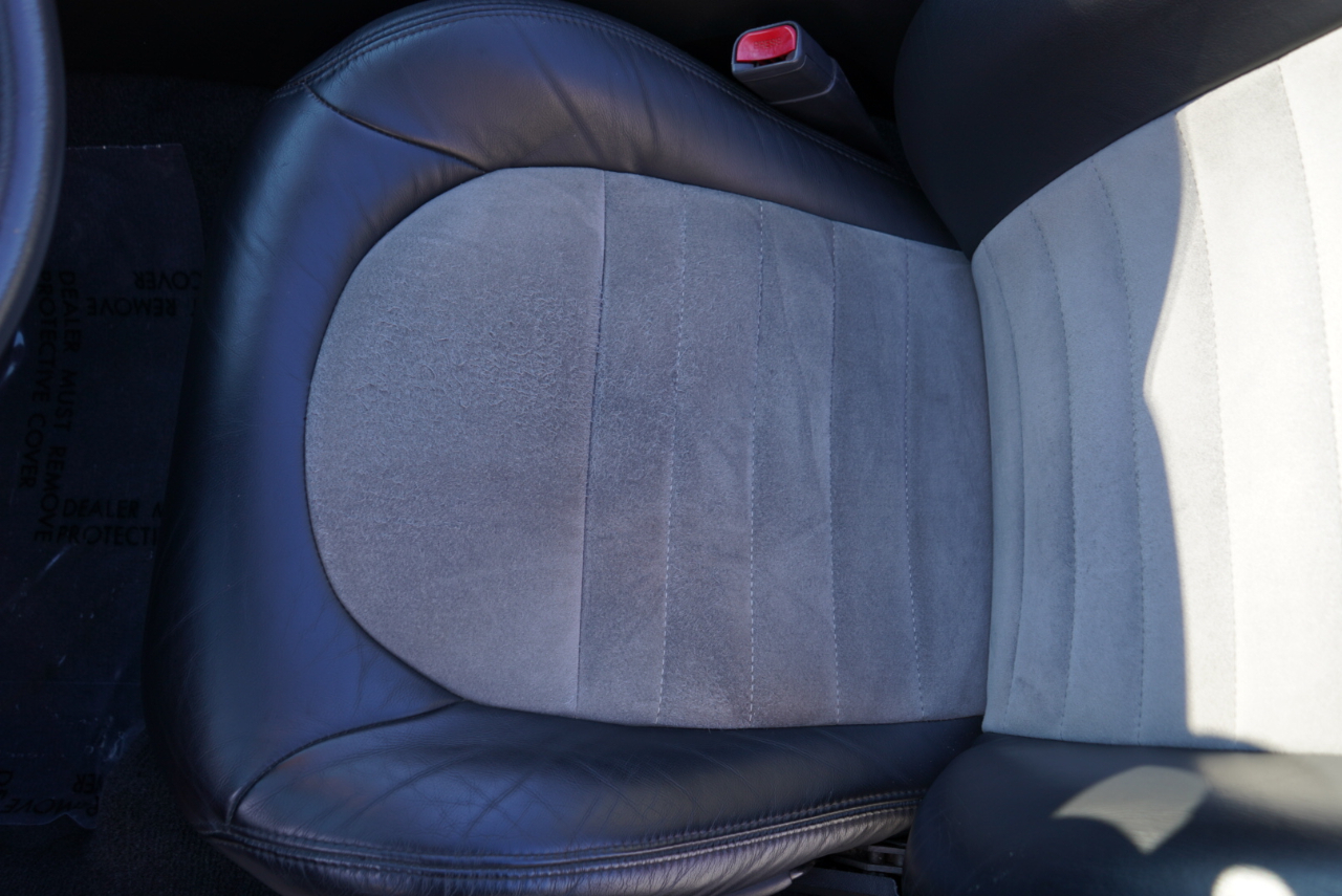 Ford Mustang 2dr Convertible SVT Cobra 2001