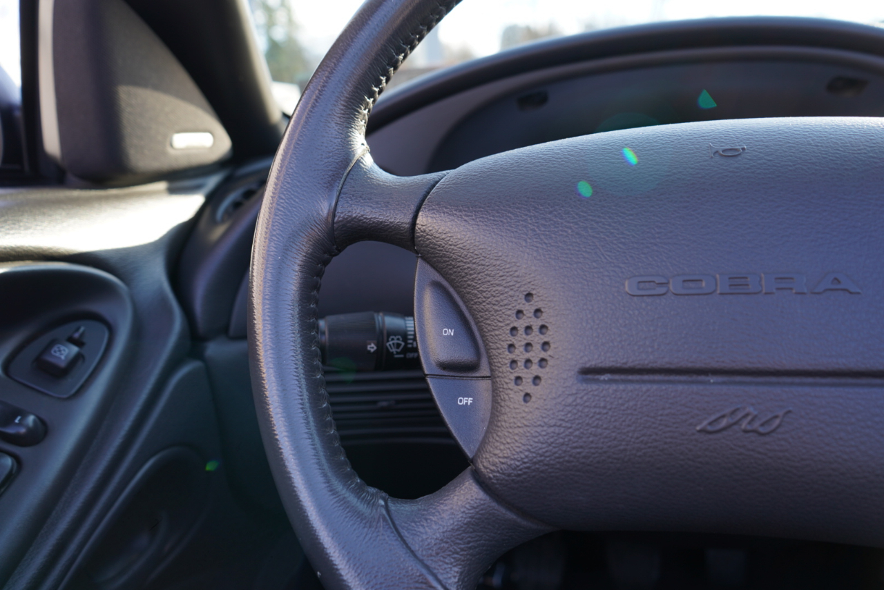 Ford Mustang 2dr Convertible SVT Cobra 2001