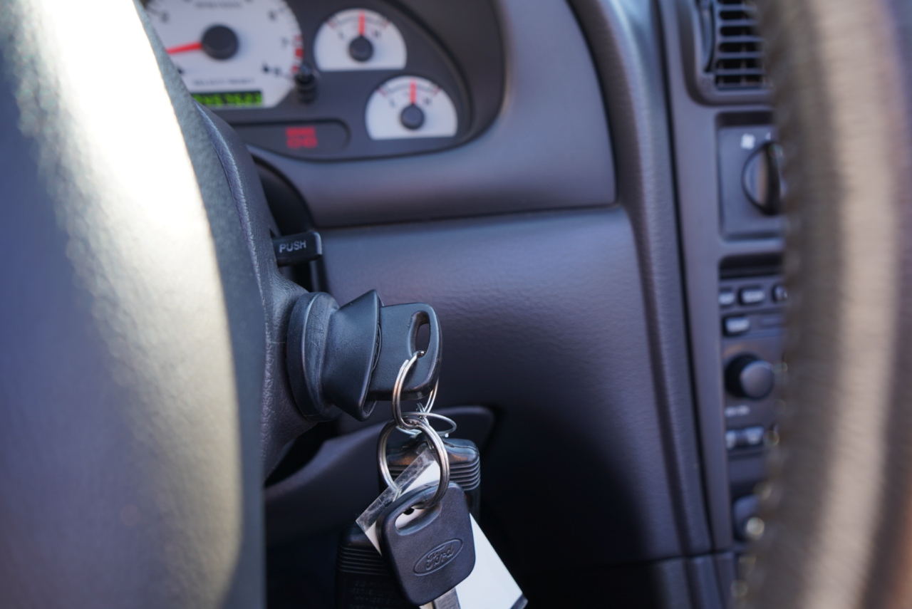 Ford Mustang 2dr Convertible SVT Cobra 2001