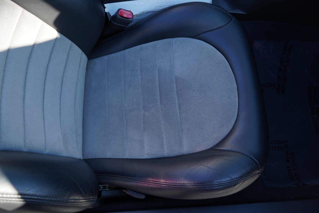 Ford Mustang 2dr Convertible SVT Cobra 2001