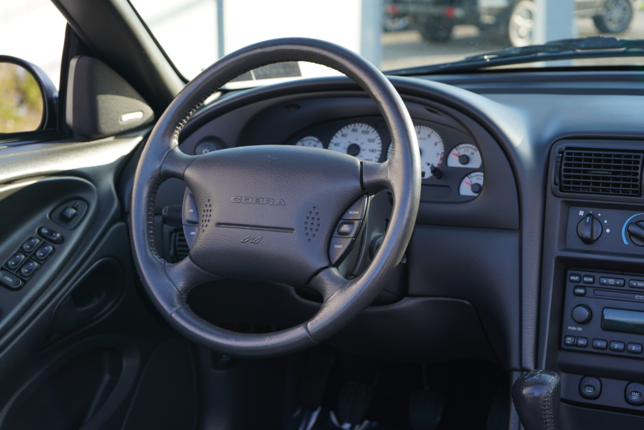 Ford Mustang 2dr Convertible SVT Cobra 2001