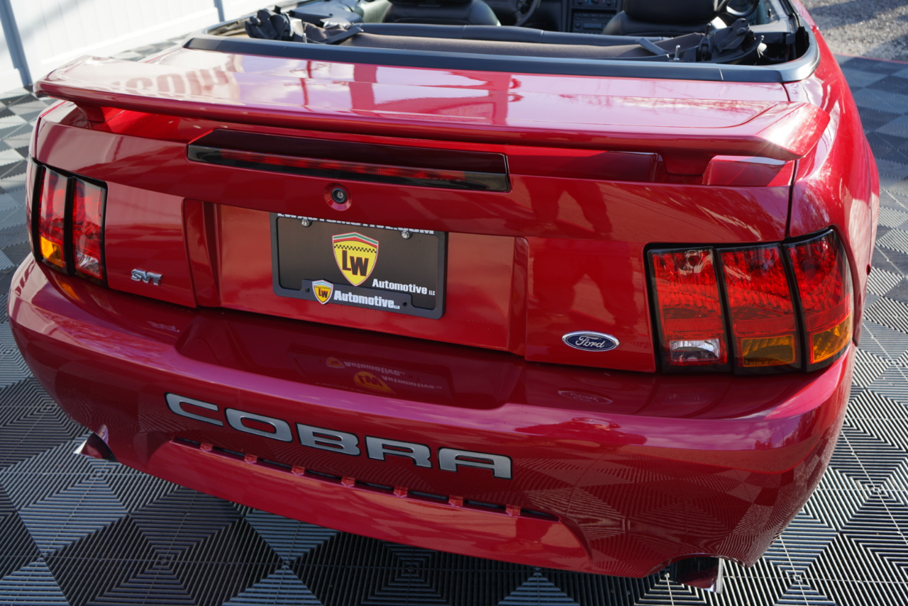 Ford Mustang 2dr Convertible SVT Cobra 2001