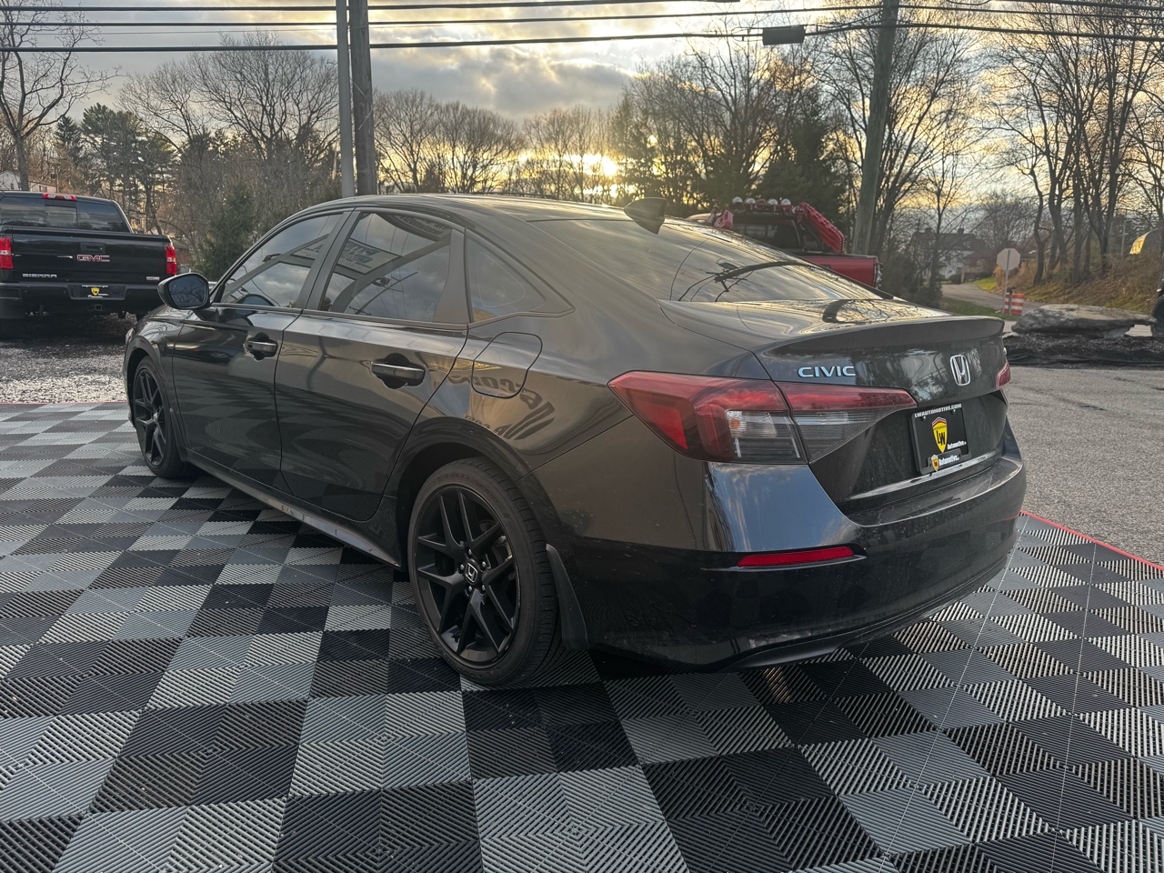 Honda Civic Sedan Sport CVT 2025