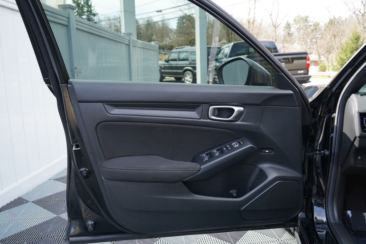 Honda Civic Sedan Sport CVT 2025