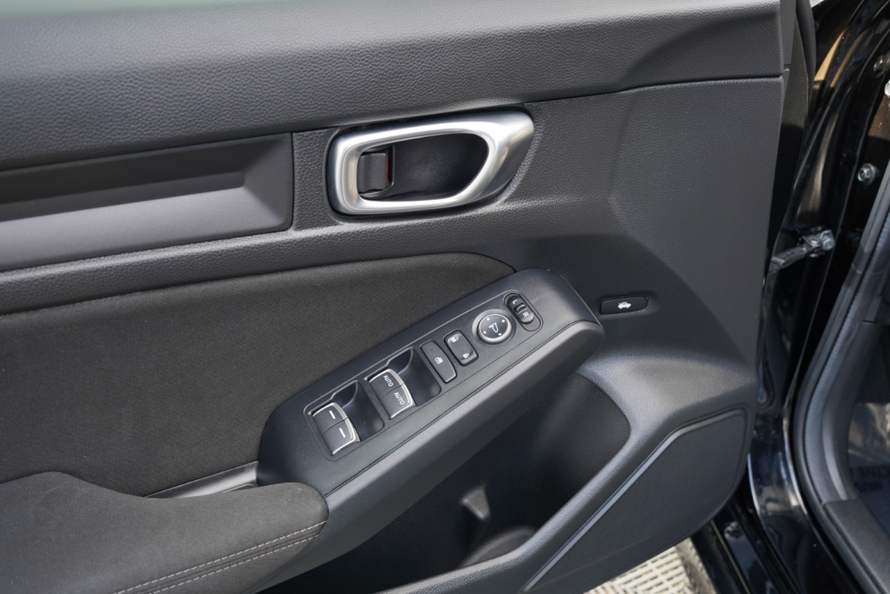 Honda Civic Sedan Sport CVT 2025