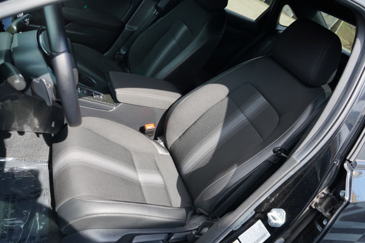 Honda Civic Sedan Sport CVT 2025