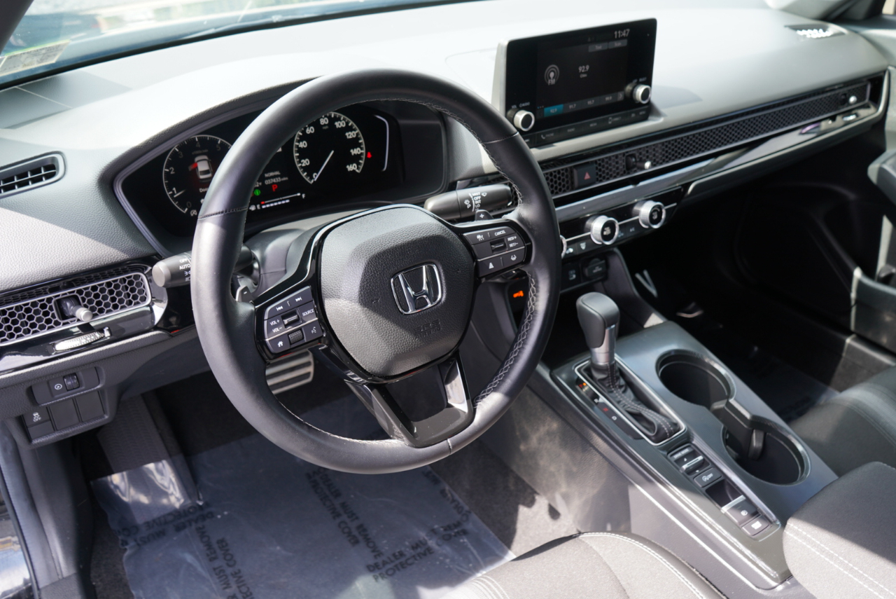 Honda Civic Sedan Sport CVT 2025