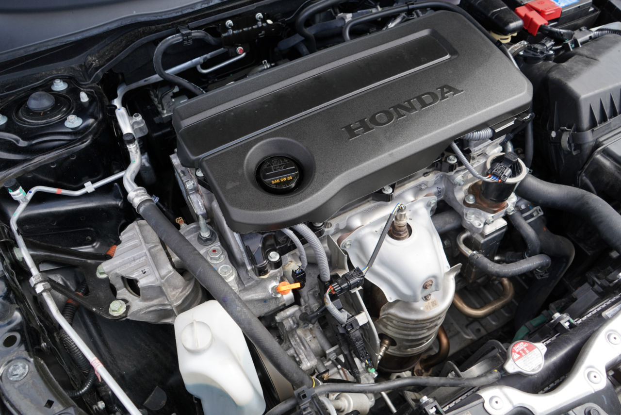 Honda Civic Sedan Sport CVT 2025