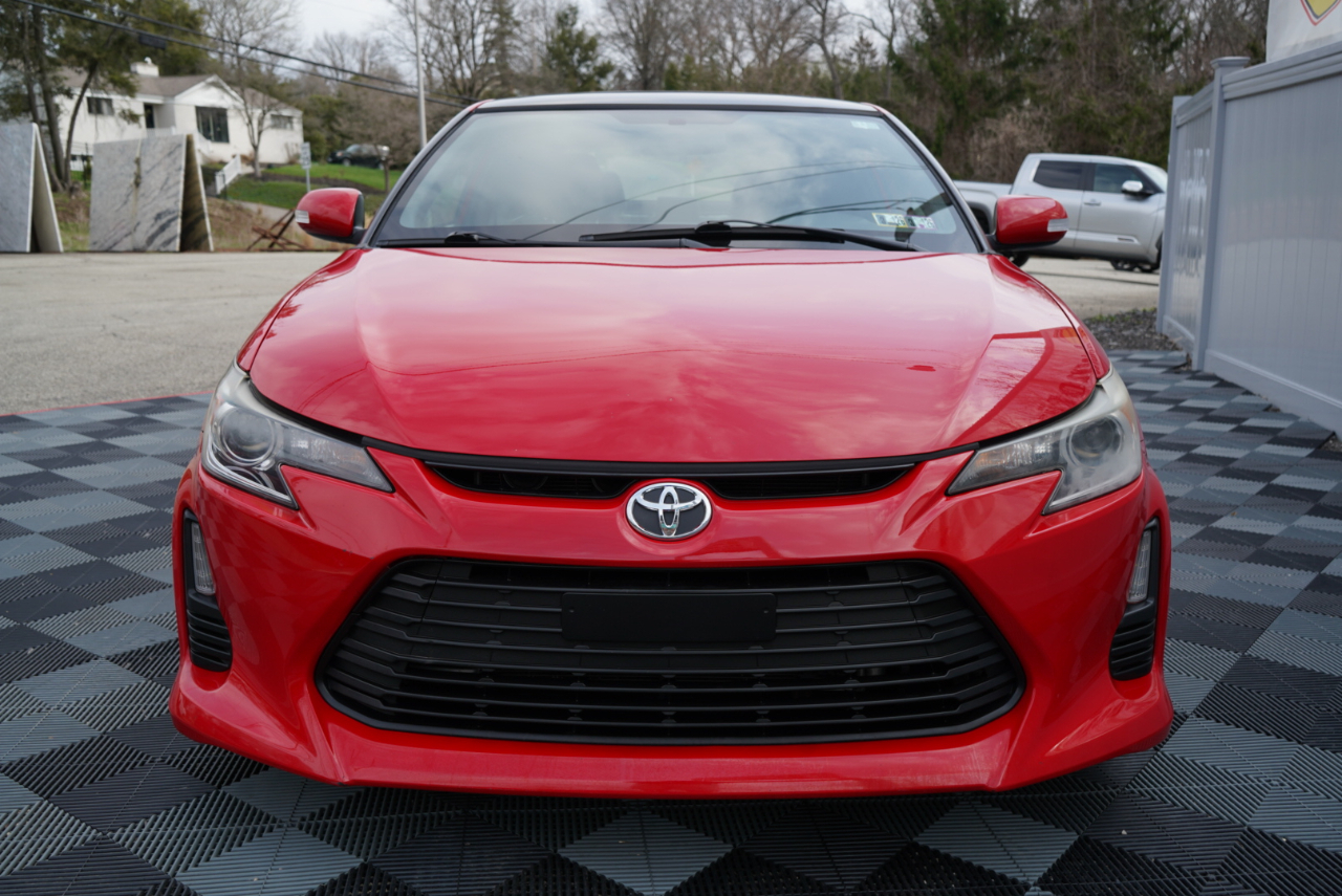 Scion tC 2dr HB Man (Natl) 2015