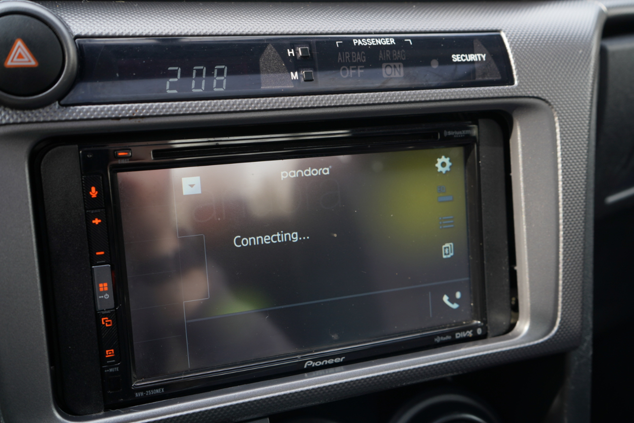 Scion tC 2dr HB Man (Natl) 2015