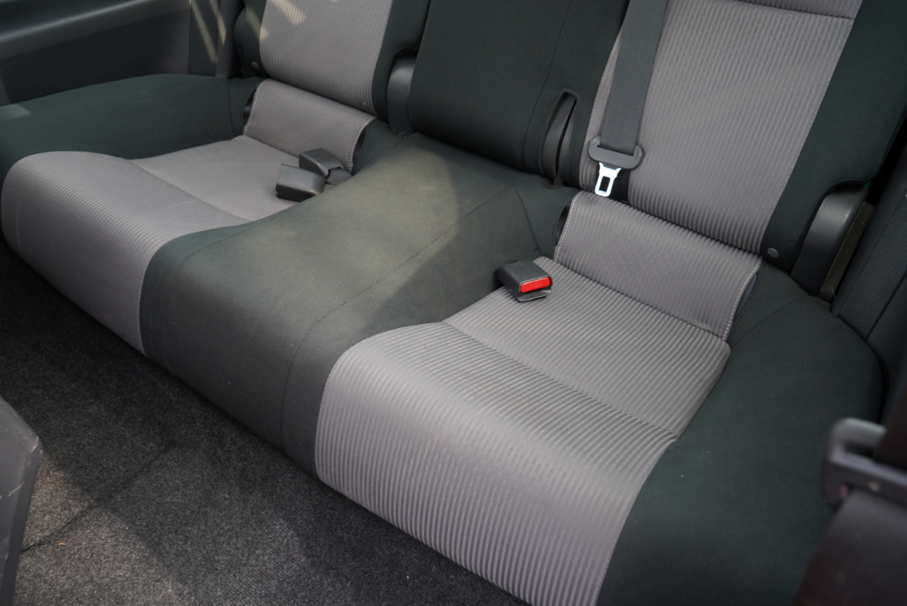 Scion tC 2dr HB Man (Natl) 2015