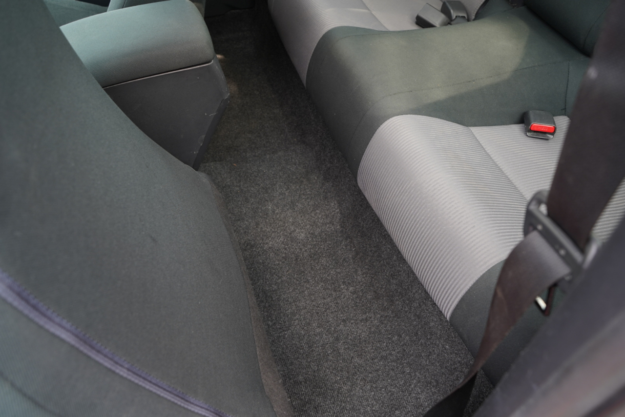 Scion tC 2dr HB Man (Natl) 2015