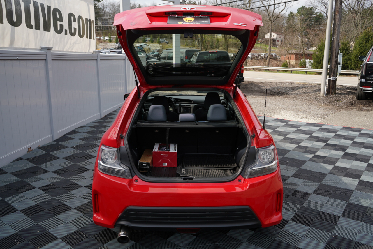 Scion tC 2dr HB Man (Natl) 2015