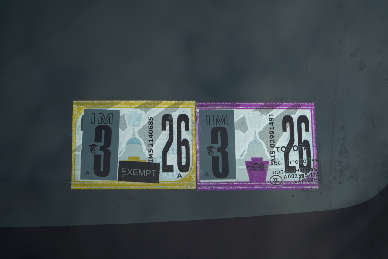 Scion tC 2dr HB Man (Natl) 2015