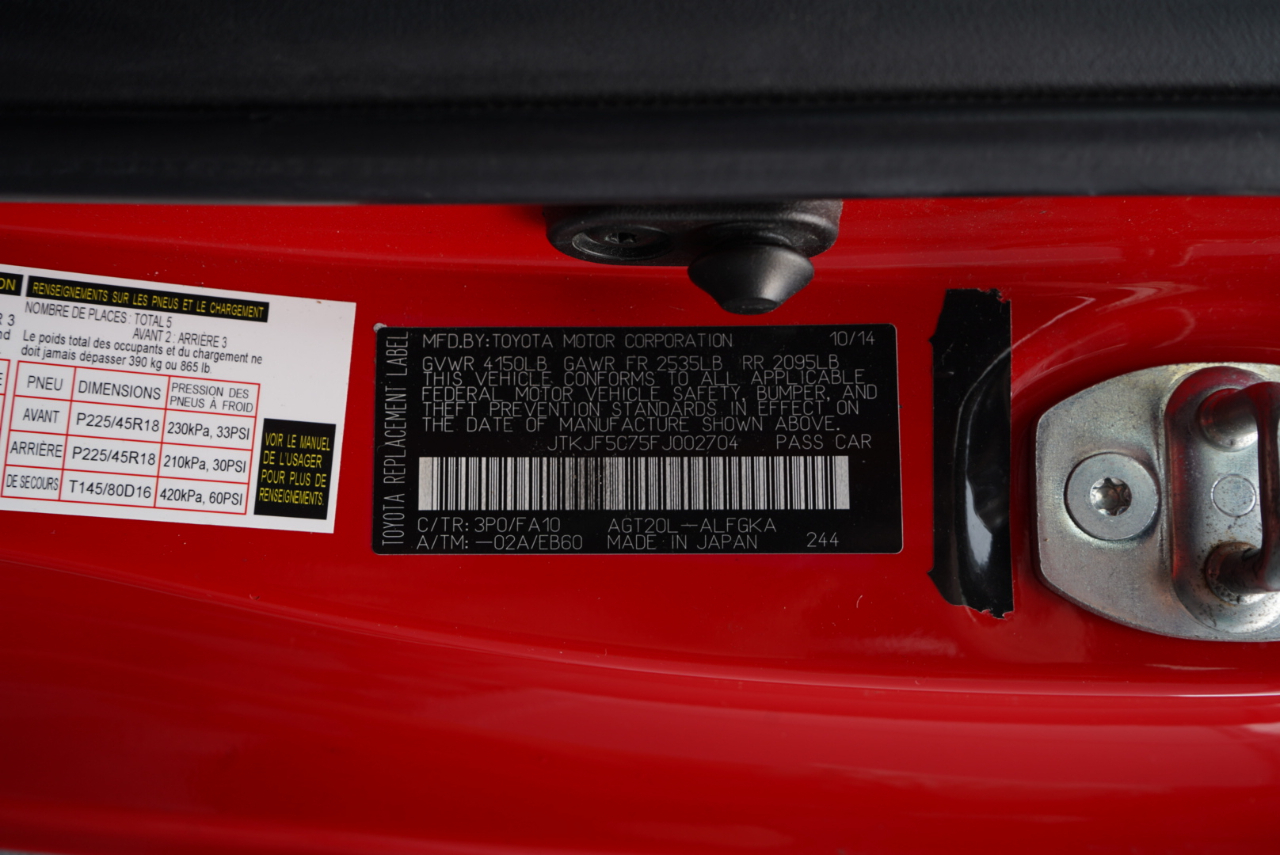 Scion tC 2dr HB Man (Natl) 2015