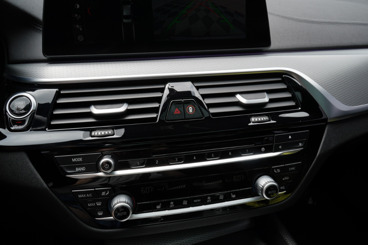 BMW 5 Series M550i xDrive Sedan 2019