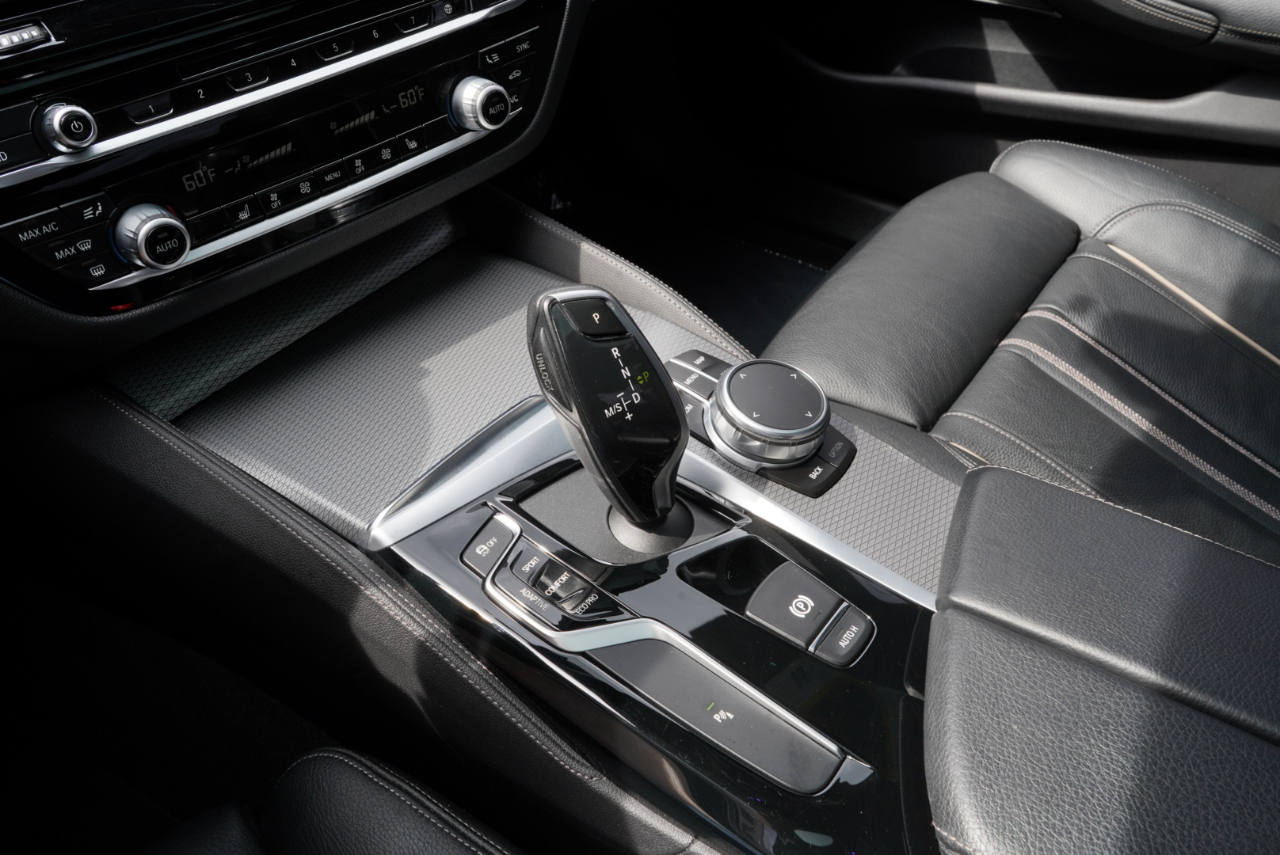 BMW 5 Series M550i xDrive Sedan 2019