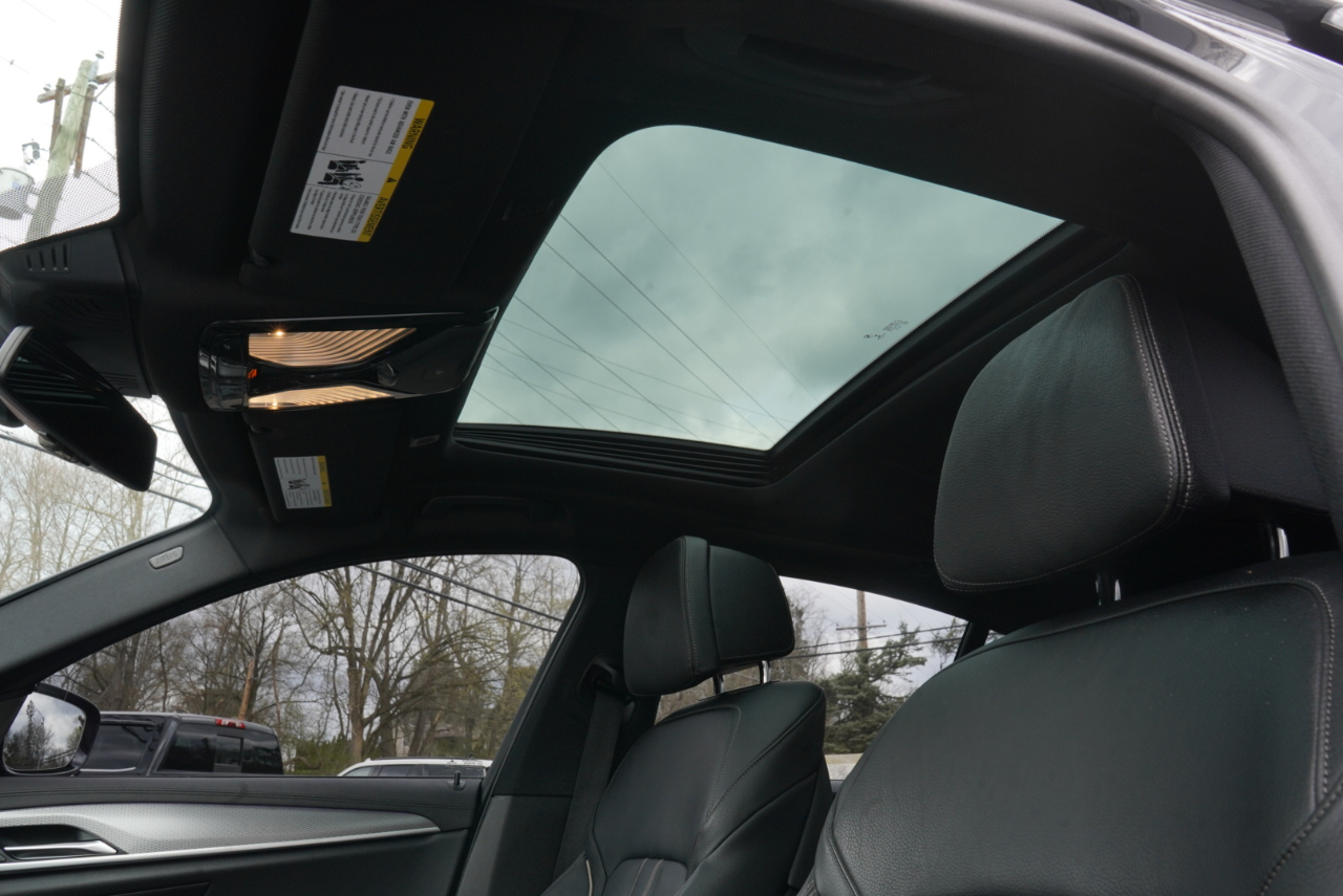 BMW 5 Series M550i xDrive Sedan 2019