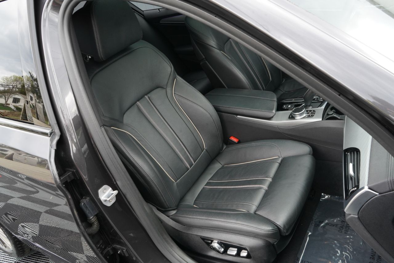 BMW 5 Series M550i xDrive Sedan 2019