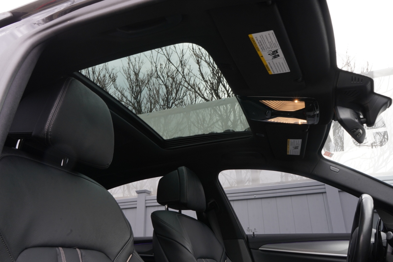 BMW 5 Series M550i xDrive Sedan 2019