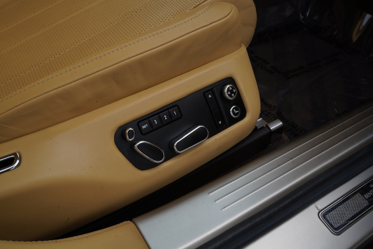 Bentley Flying Spur 4dr Sdn 2014