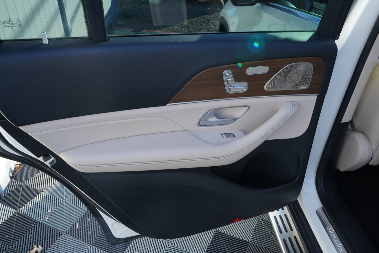 Mercedes-Benz GLS GLS 450 4MATIC SUV 2022